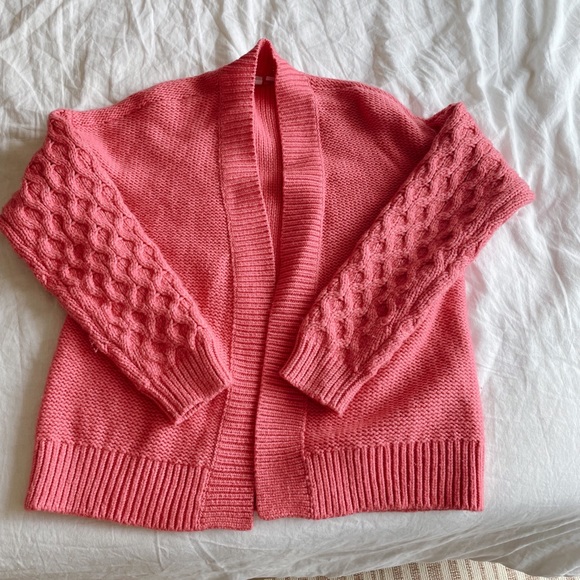 Chunky cable knit cardigan - Picture 1 of 3